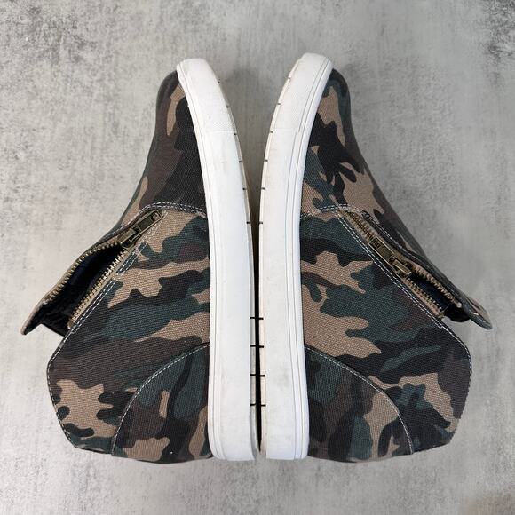 Cushionaire Hart Hidden Wedge Sneaker WMNS Camp Print US Sz 9 Zipper Ankle Shoes - Picture 4 of 6